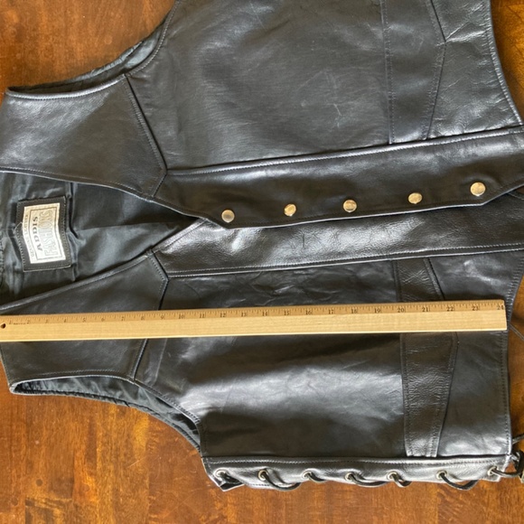 Addis Genuine Leather Riding Vest, 2XL - Picture 8 of 10